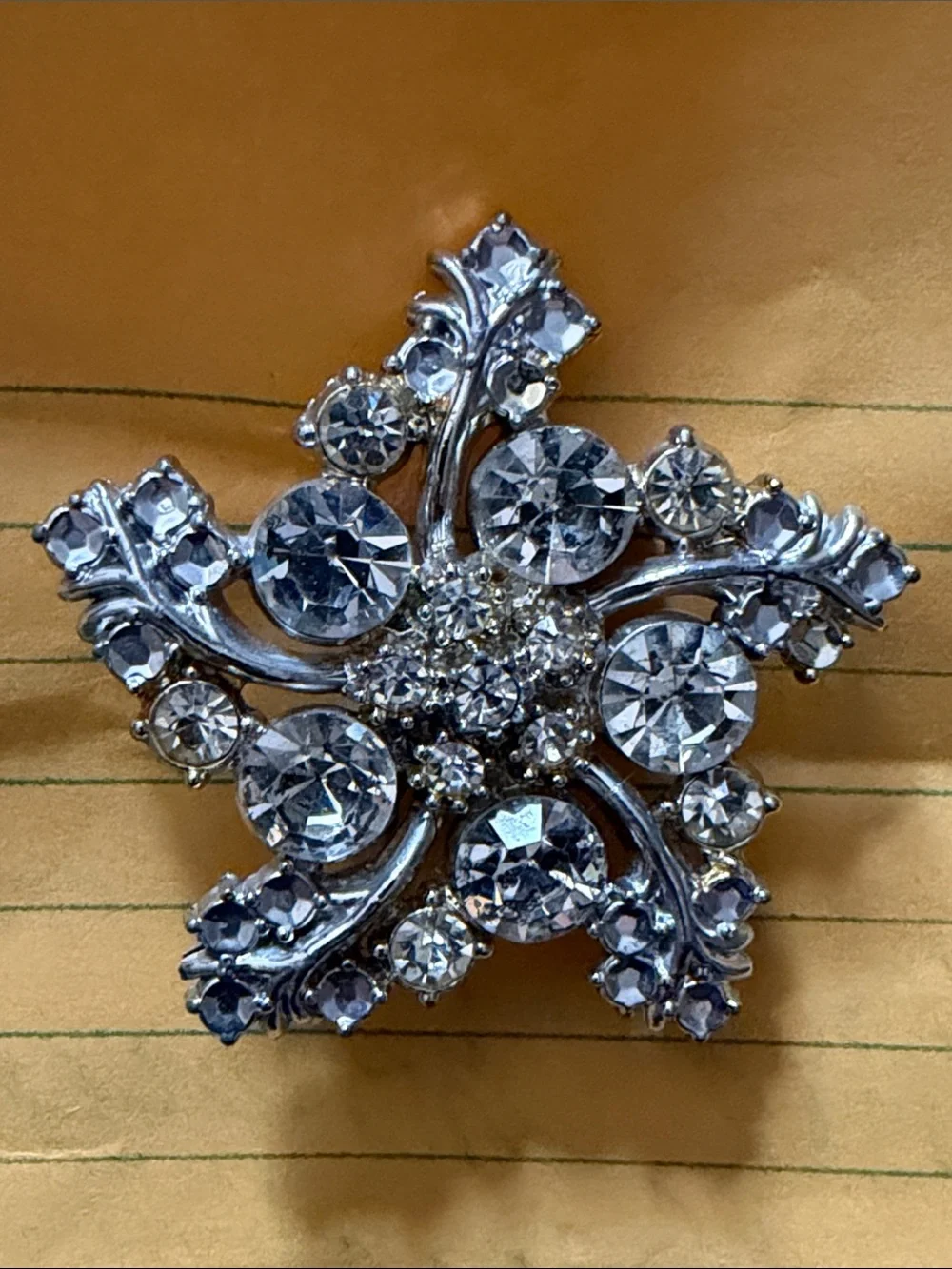 Vintage Mid Century Crystal Floral Burst Rhinestone Brooch - Silver Tone
